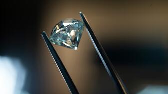 2021_De Beers polished in tweezers.jpg